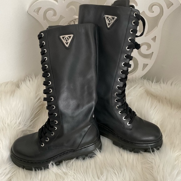 Wishbone leather boots - Picture 13 of 16
